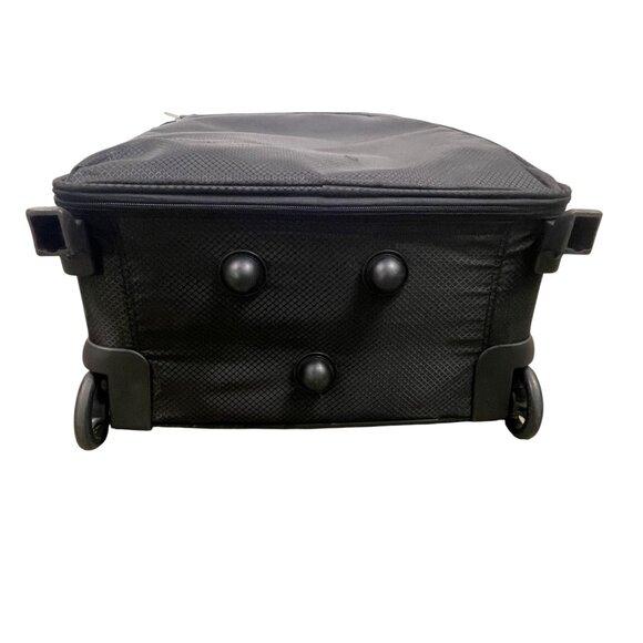 It Luggage Black Nylon With Telescopic Handle World’s Lightest Rolling Luggage - Picture 9 of 15